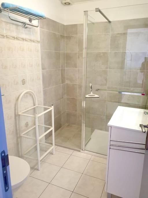 מונטיסלו Appartement En Rez De Villa Vue Mer מראה חיצוני תמונה